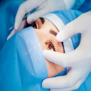 Laser Eye Surgery & Age: When Do Most People Need It?