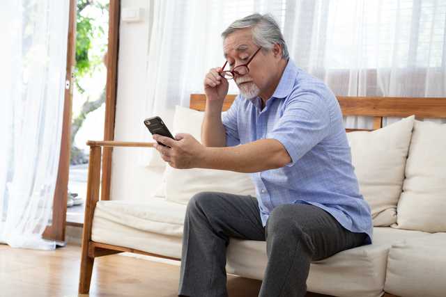 When Should You See A Glaucoma Surgery Specialist? Signs You Shouldn’t Ignore